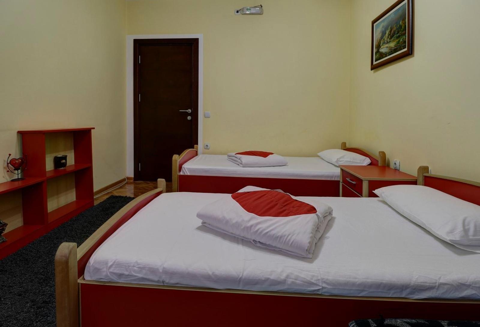 לסקובץ Hotel Perla Ldm Leskovac מראה חיצוני תמונה
