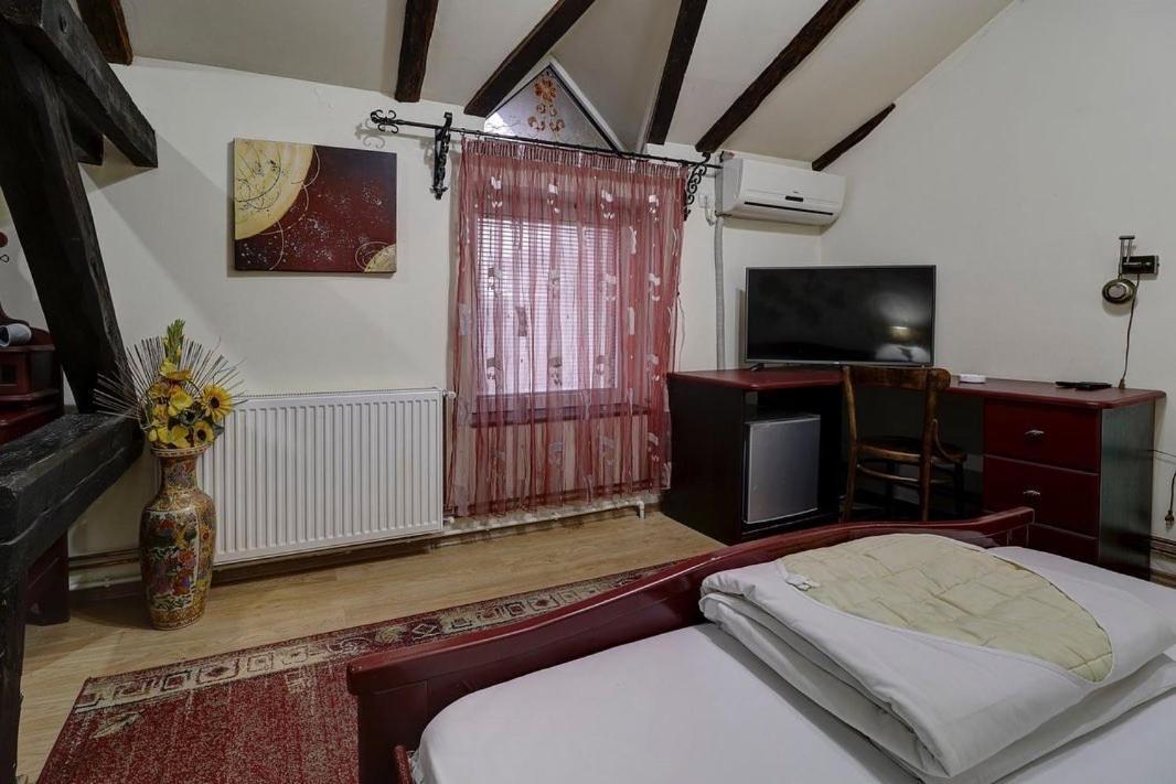 לסקובץ Hotel Perla Ldm Leskovac מראה חיצוני תמונה